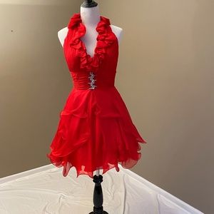 MACDUGGAL COUTURE RED HALTER DRESS